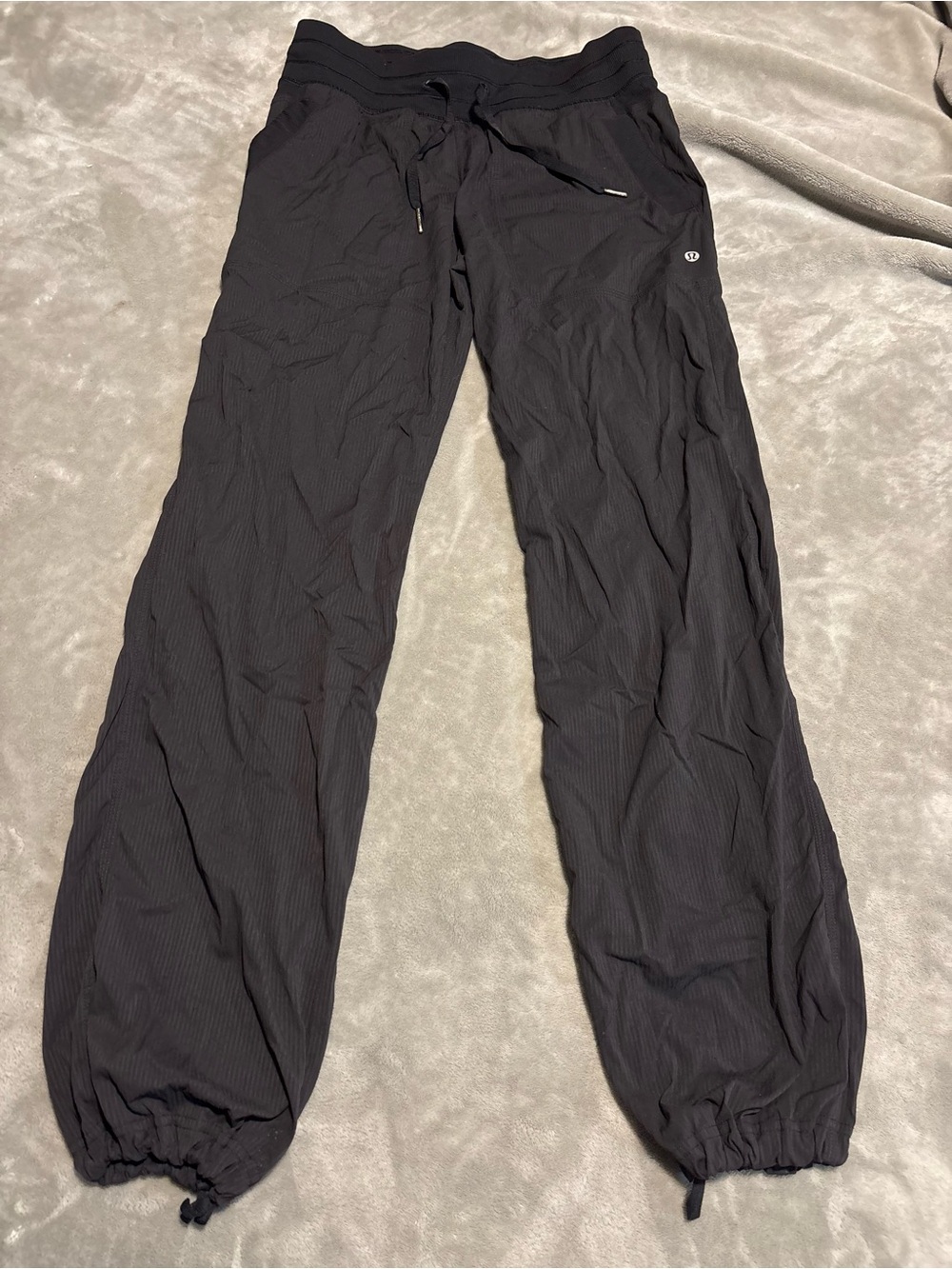 Lululemon Dance Studio Pants Black size 6 Regular Length